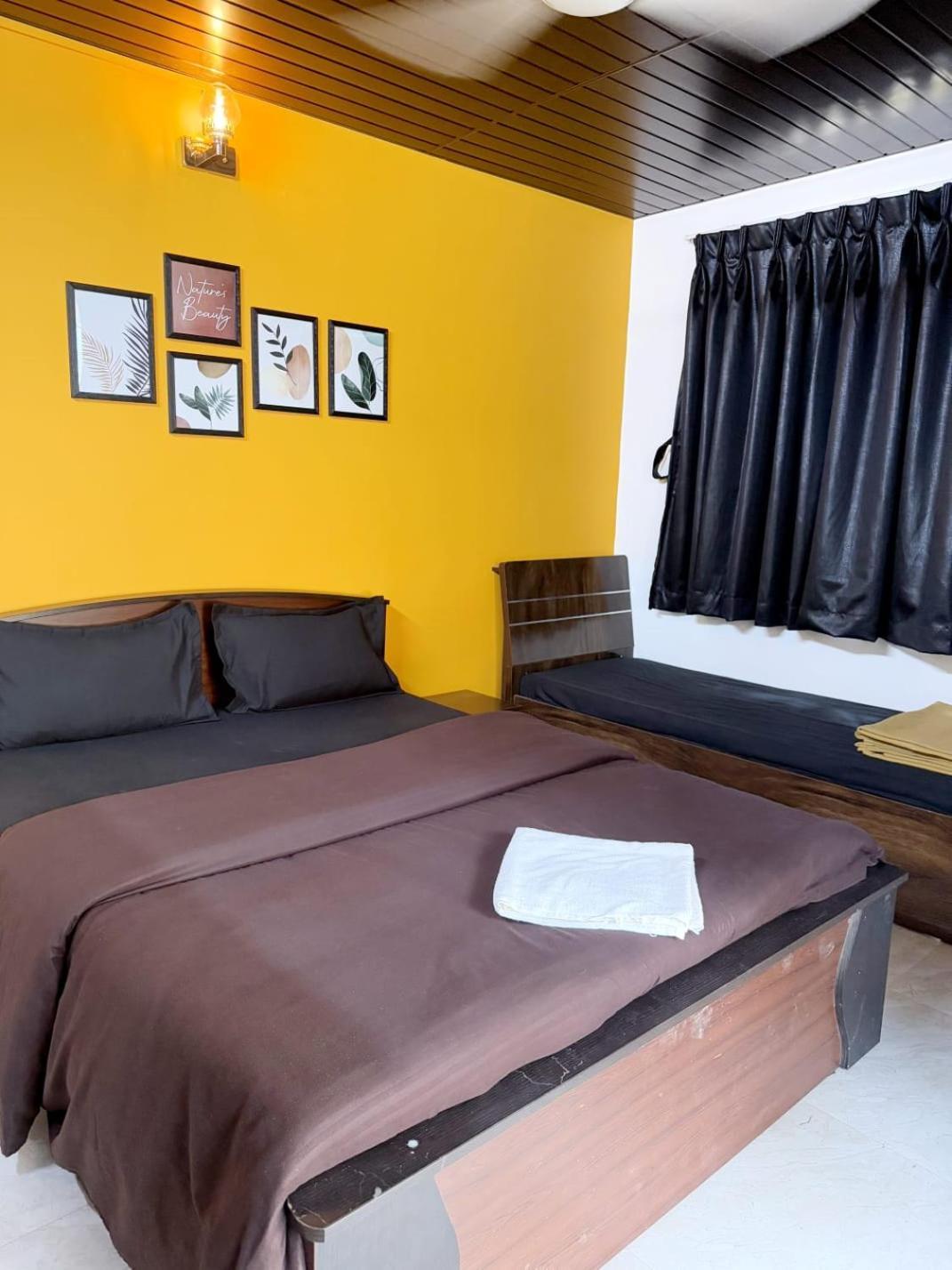 Apartment 2bhk Cozy By Royal Luxor Pune