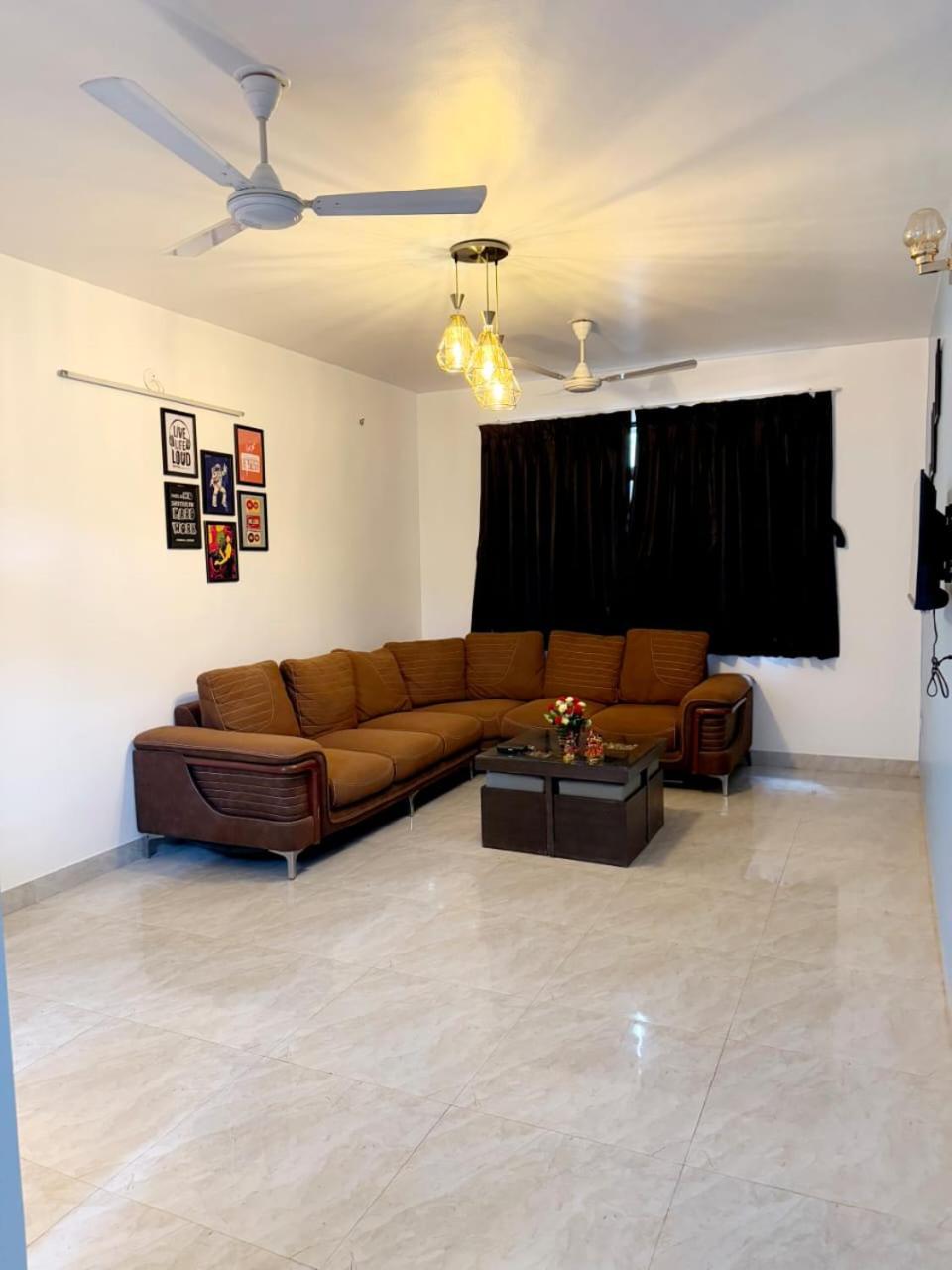 Apartment 2bhk Cozy By Royal Luxor