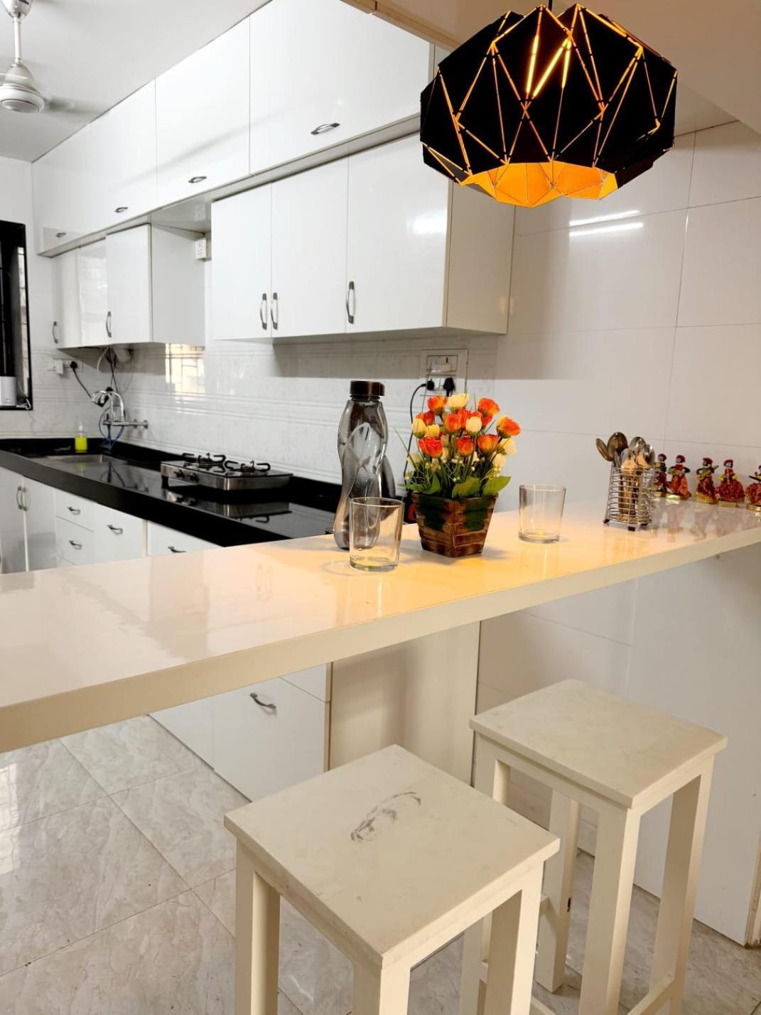 Apartment 2bhk Cozy By Royal Luxor Pune