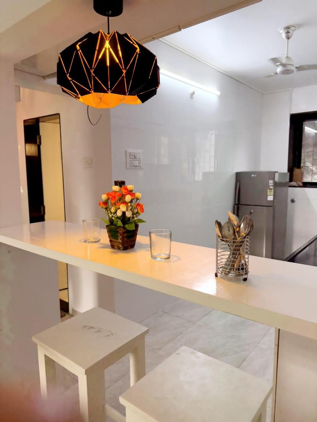 2bhk Cozy By Royal Luxor * Pune
