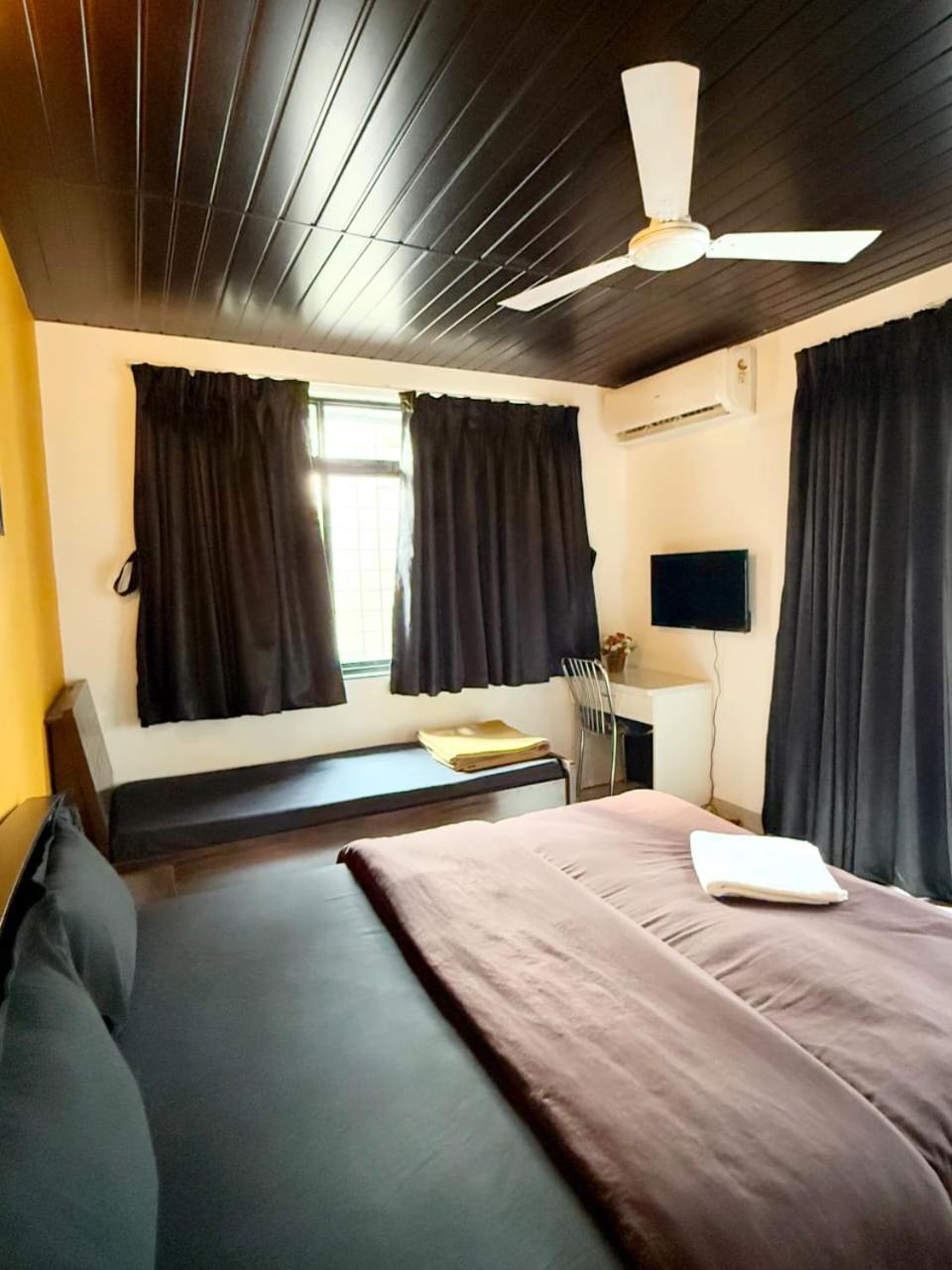 2bhk Cozy By Royal Luxor Apartment