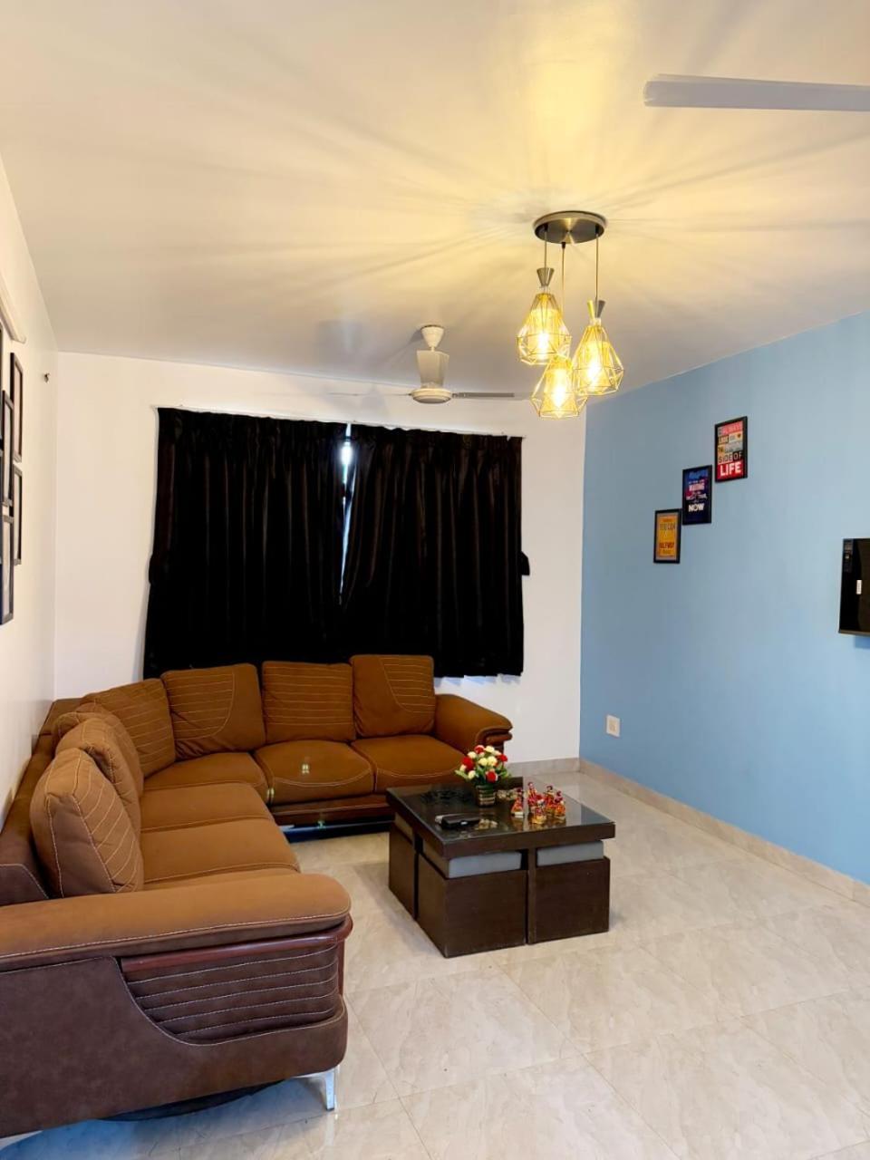 Apartment 2bhk Cozy By Royal Luxor Pune