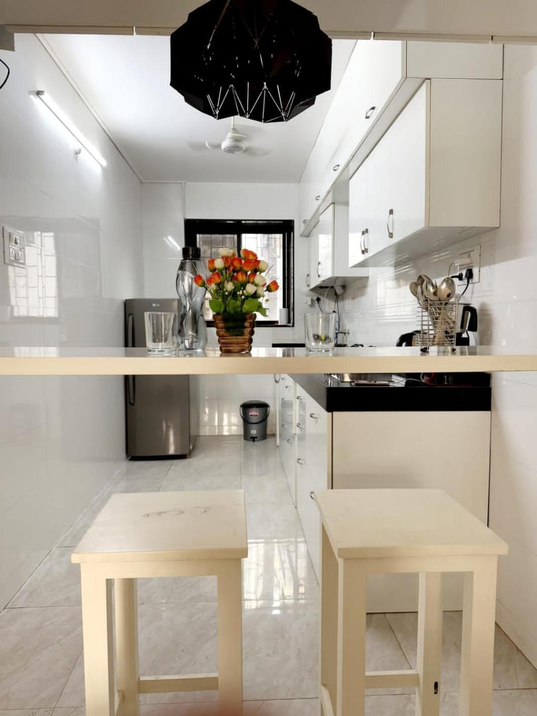 2bhk Cozy By Royal Luxor Apartment