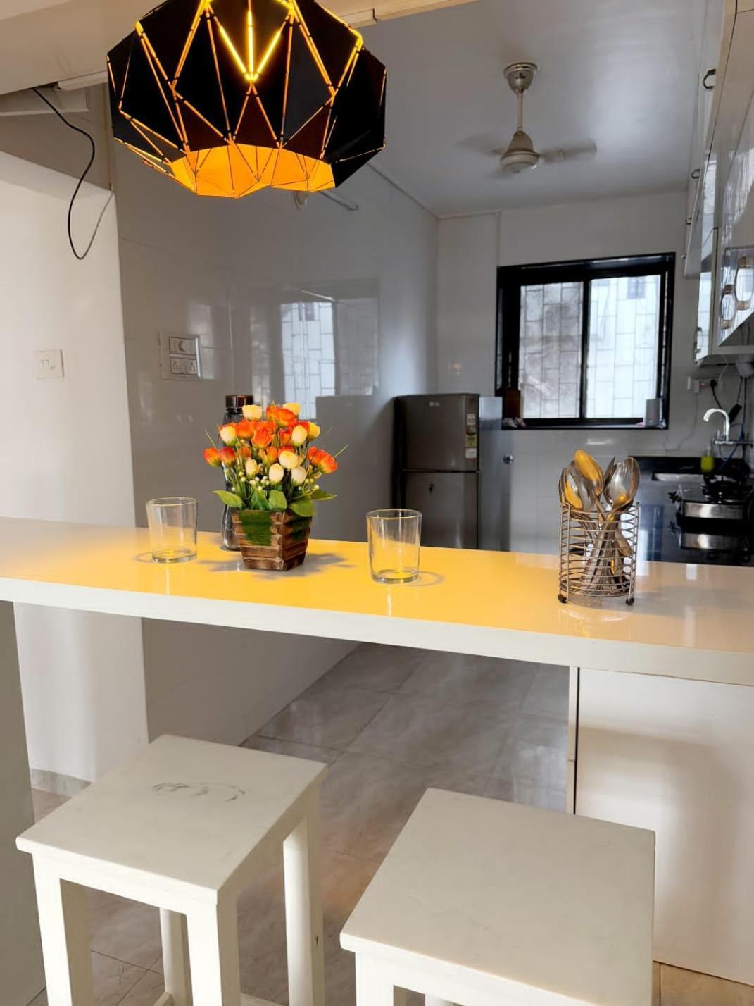 2bhk Cozy By Royal Luxor Pune